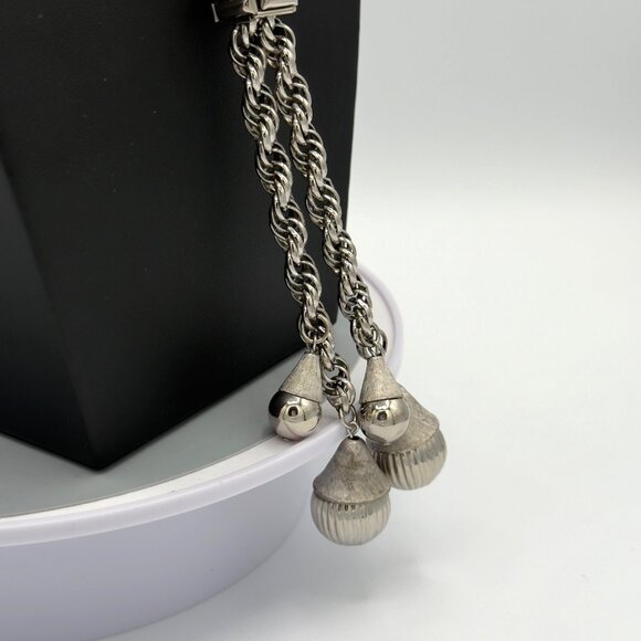 Vintage Silver Tone Long Twisted Rope Chain Necklace With Tassel Ends - Picture 5 of 13